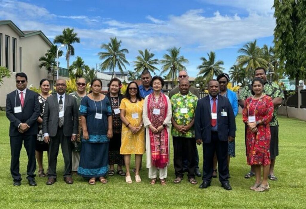 Group photograph of Pacific Focal Points meeting participants with Professor Asha Kanwar